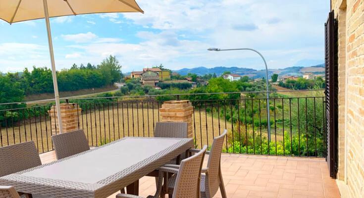 شقة La Collina Monsampietro Morico المظهر الخارجي الصورة